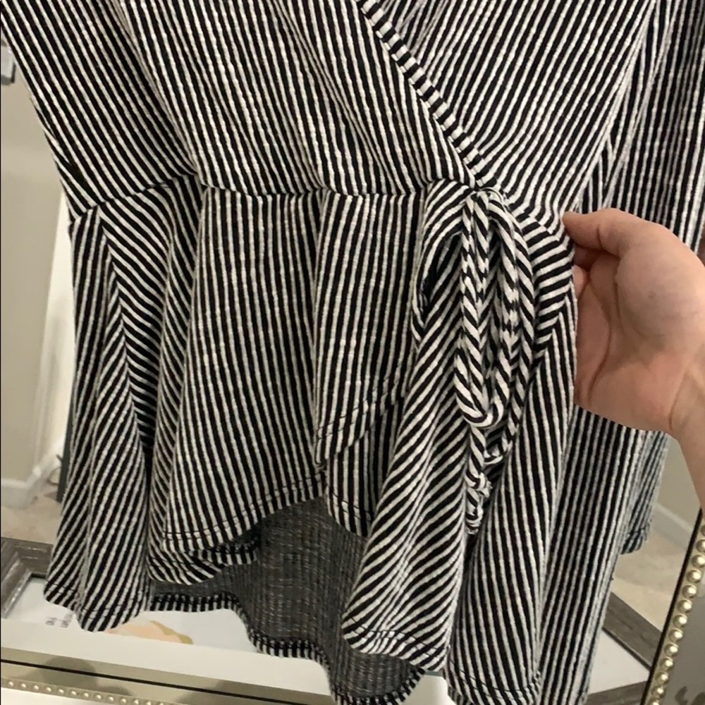 Stripped Top - Picture 2 of 2